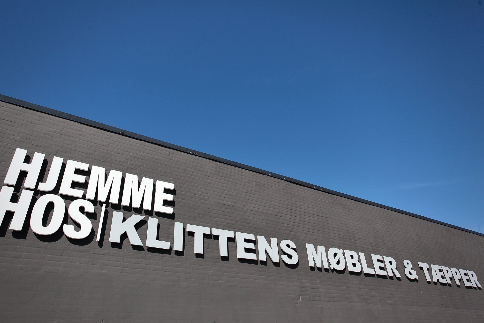 Klittens Møbler & Tæpper